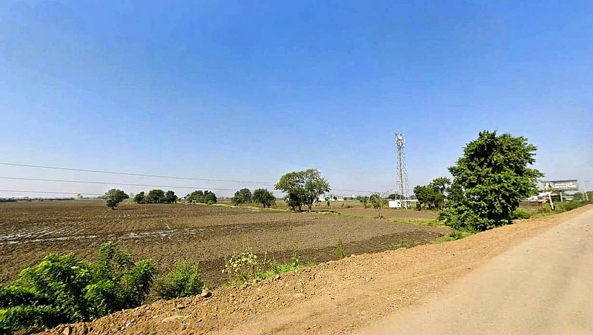 VVP4+WCV, Solsinda, Madhya Pradesh 453551, India