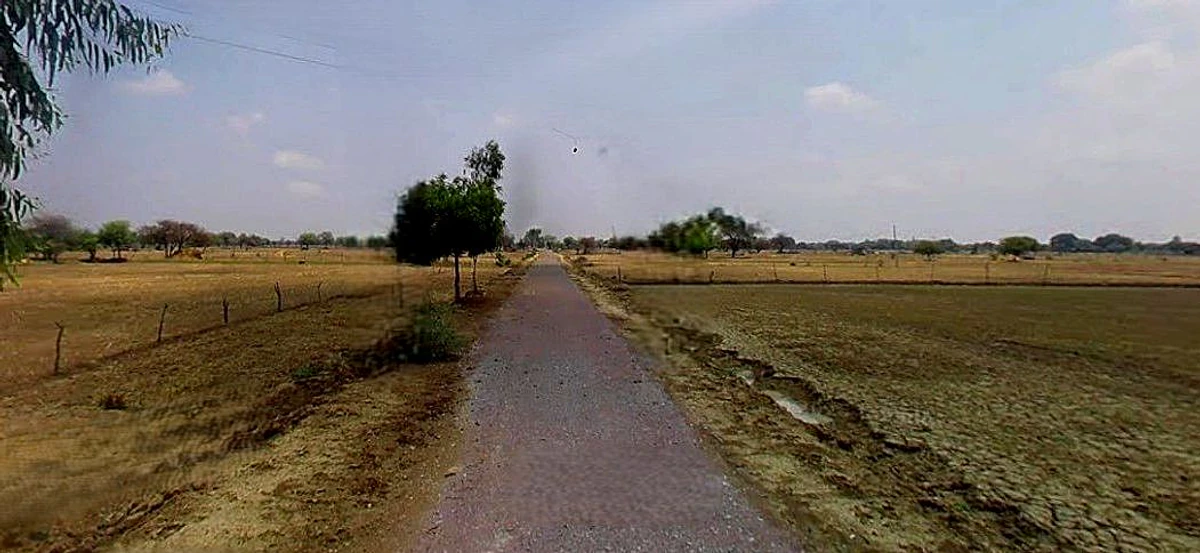 Jhusi, Uttar Pradesh 211019, India