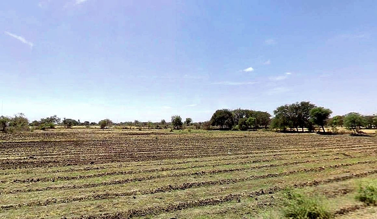 CMVW+CRM, Chorwasa, Madhya Pradesh 456443, India