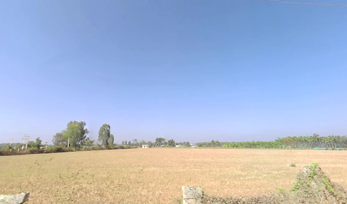 7F95+4P Huskur, Karnataka, India