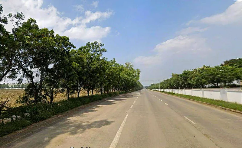 Manglaya Sadak, Indore, Madhya Pradesh, India preview 2